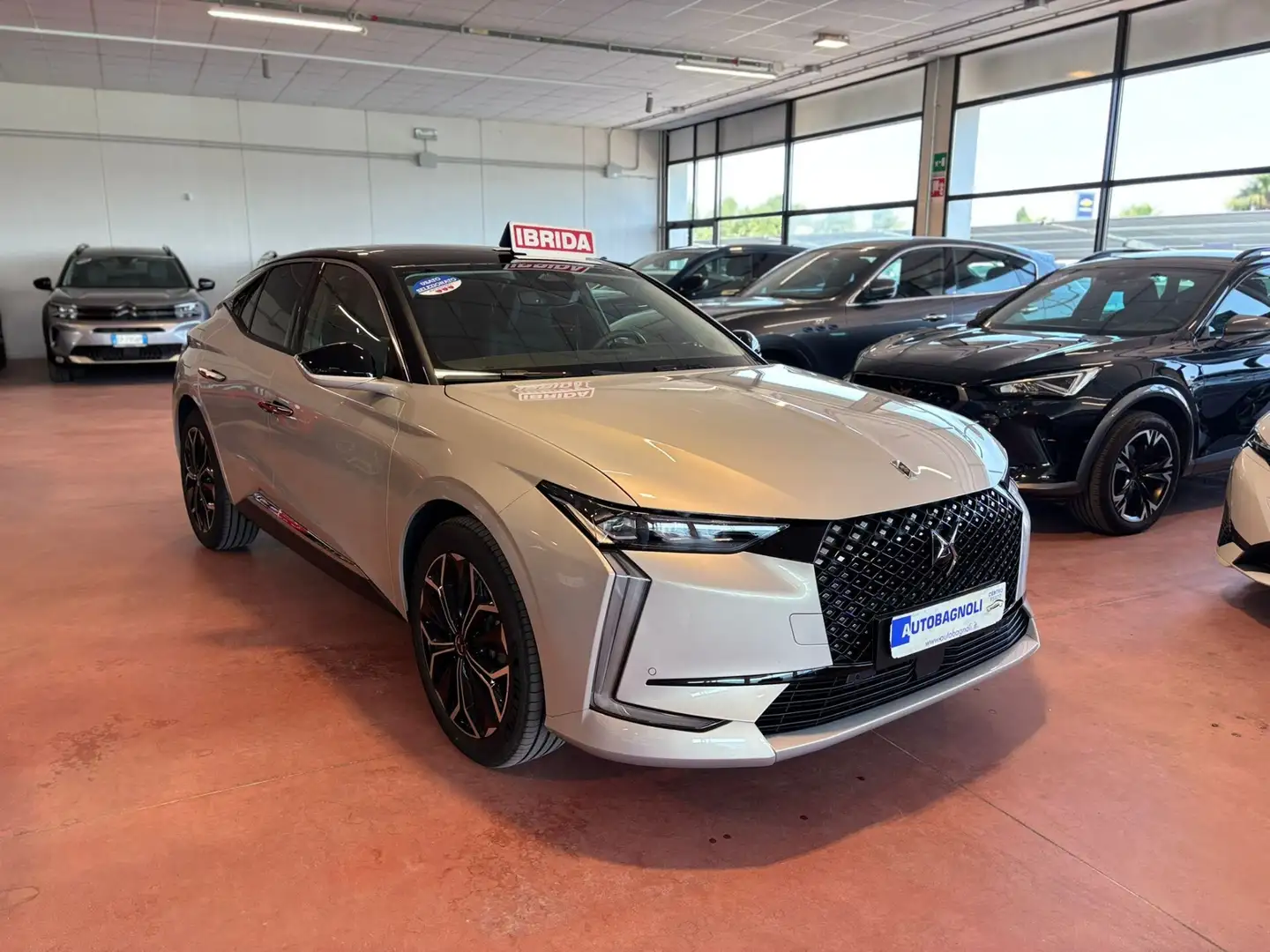 DS Automobiles DS 4 Étoile Alcantara Hybrid 136 Aut. SPOTICAR Grigio - 2