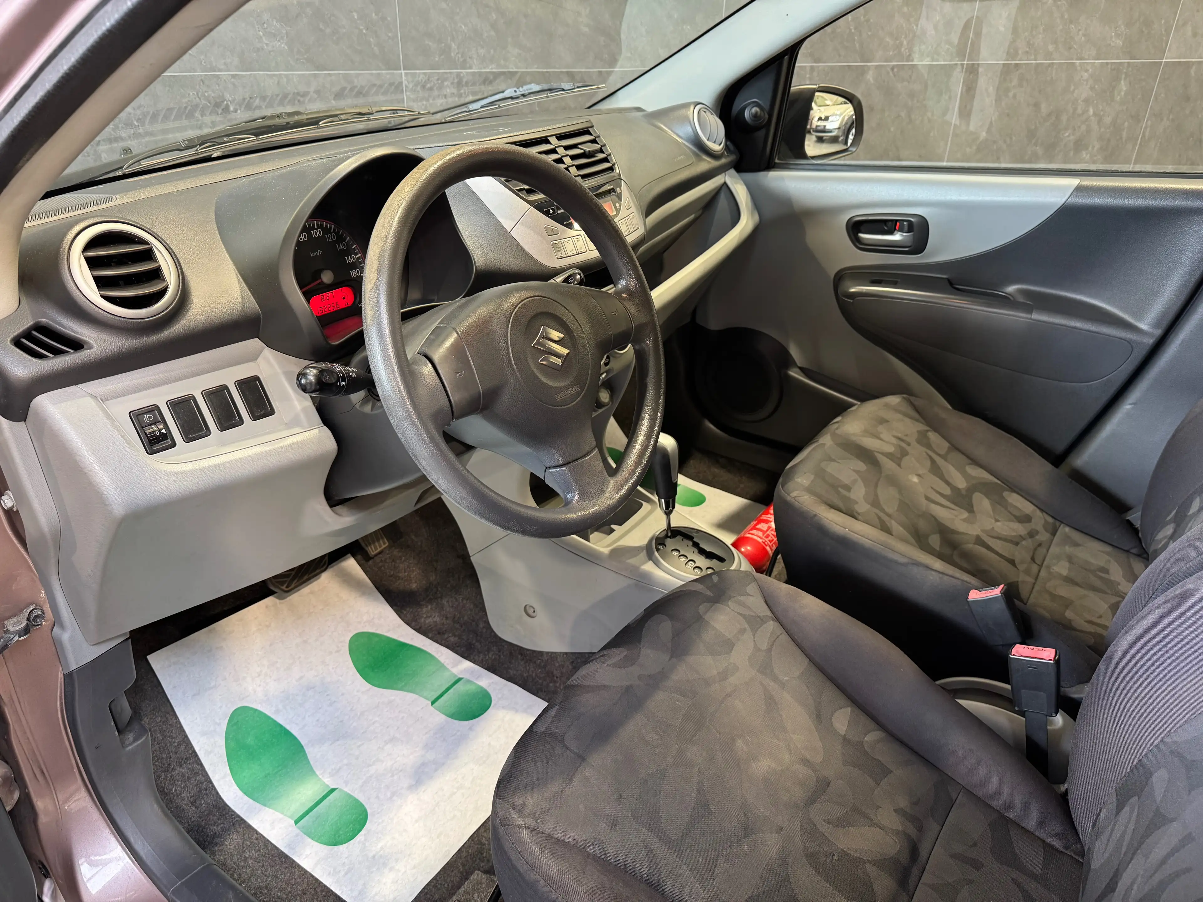 Suzuki Alto 1.0i* BOITE AUTOMATIQUE * CARNET * AIRCO * GARANTIE 12 MOIS * — photo 7