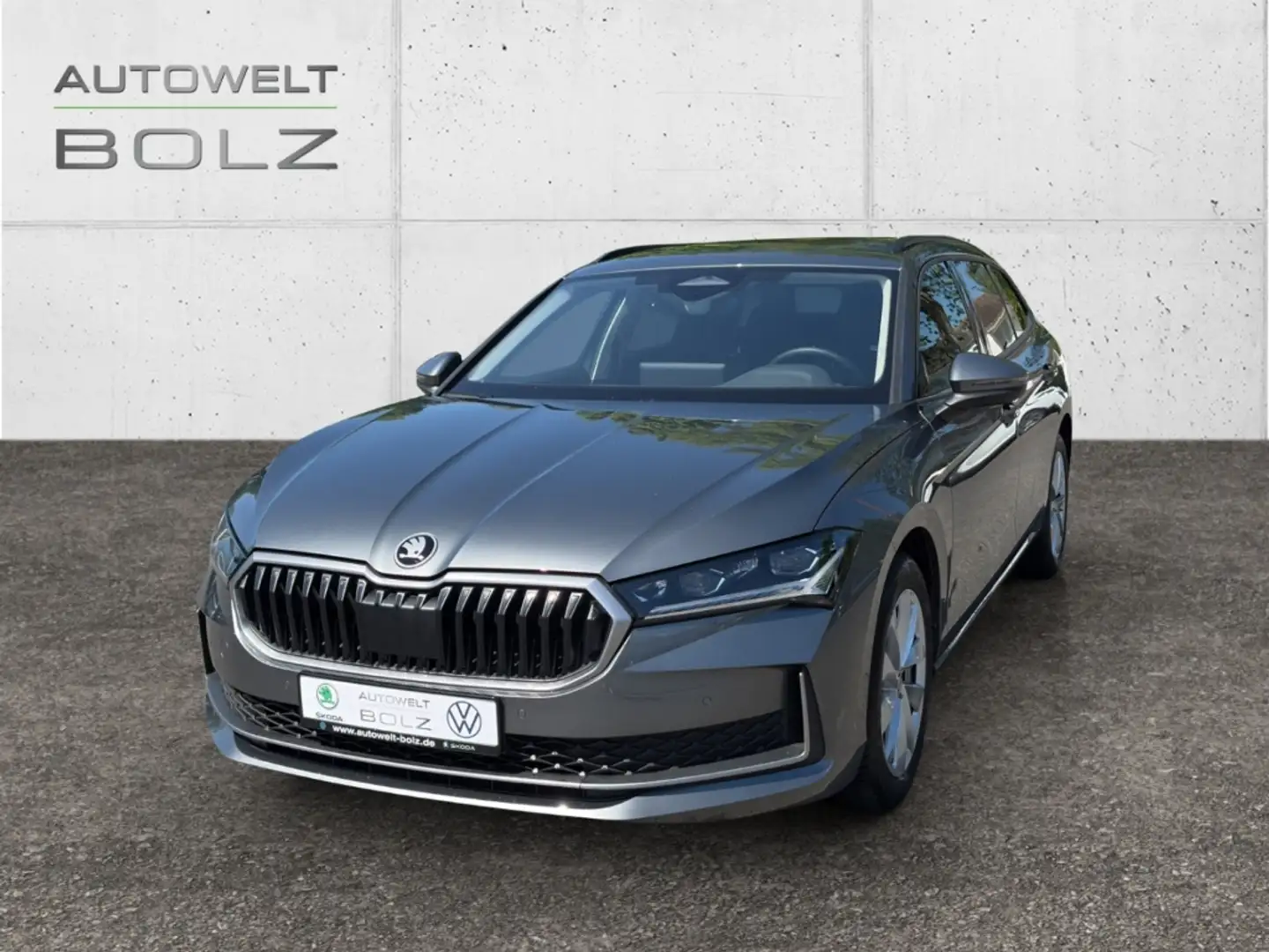 Skoda Superb Combi 1.5 TSI mHEV Selection Navi DigiCock Kamera Grau - 1