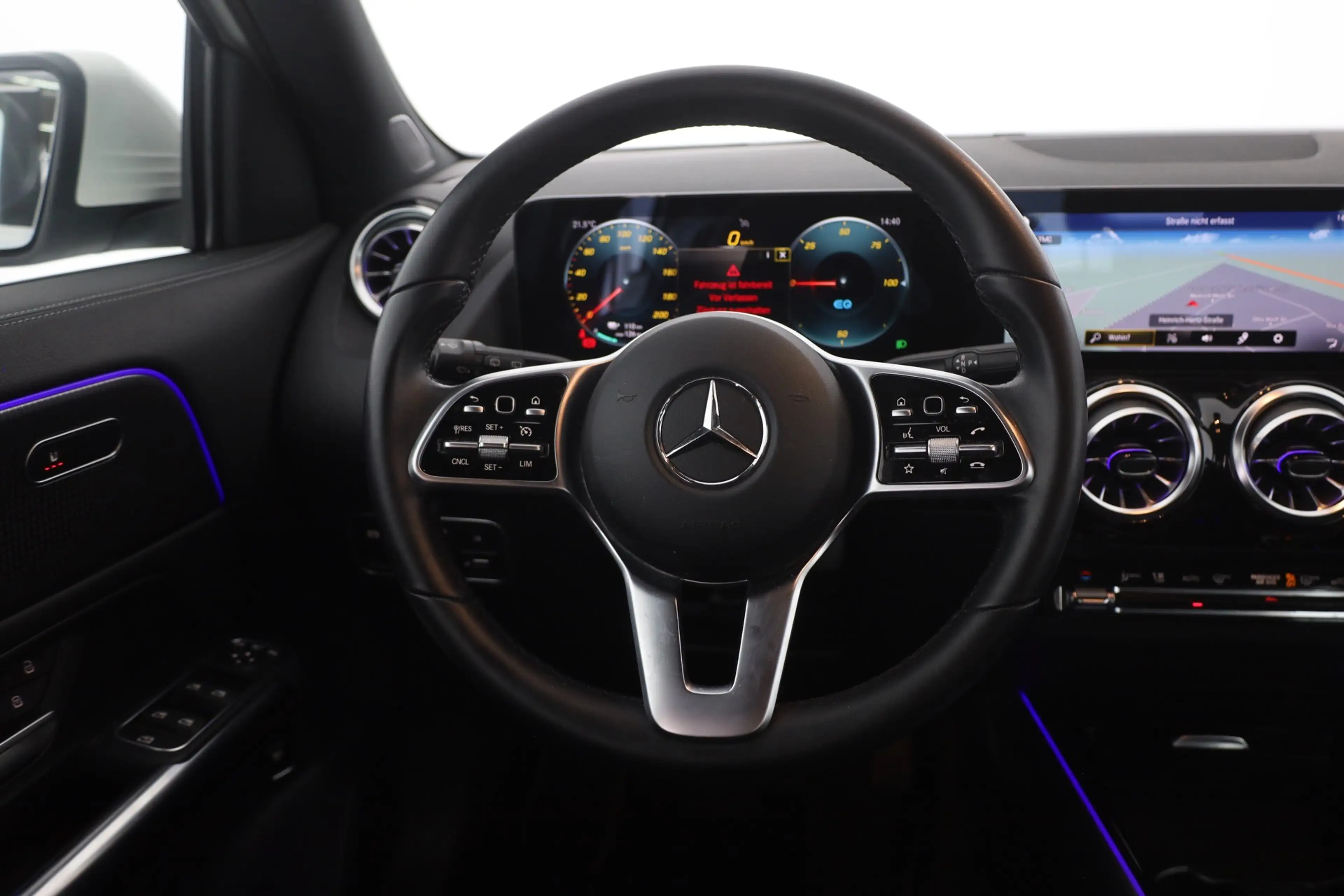 Mercedes-Benz EQA 250 LED Navi Sitzheizung Kamera Tempomat USB — photo 15