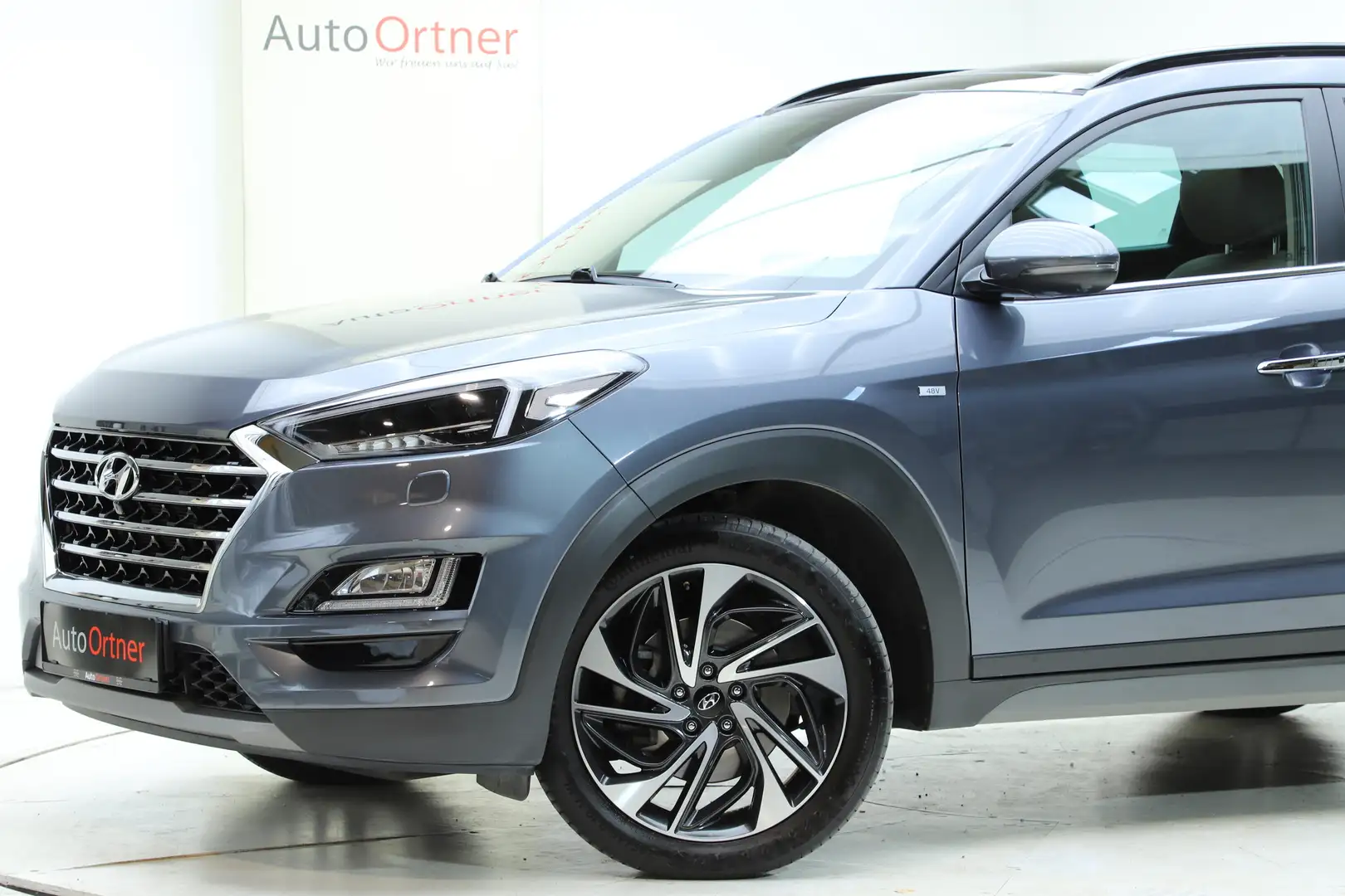 Hyundai TUCSON LEVEL 6 4WD 3 Jahre Garantie Grau - 2
