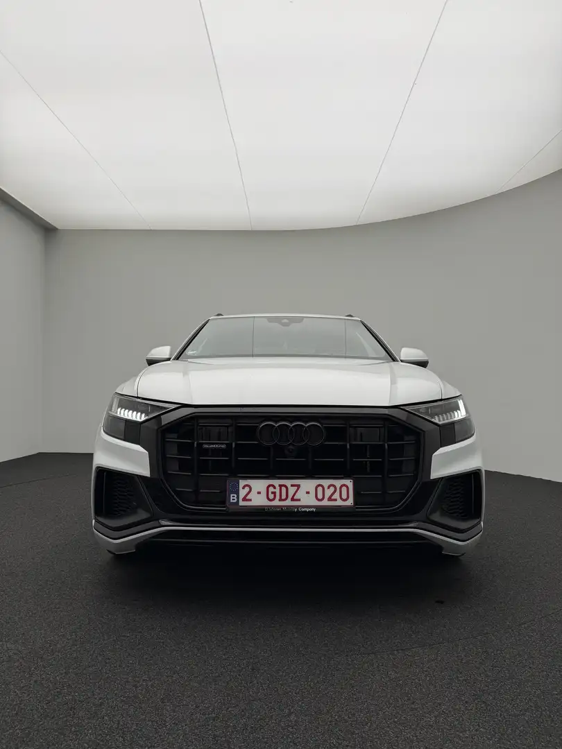 Audi Q8 55TFSI Hybride Competition FULL OPTION - 1