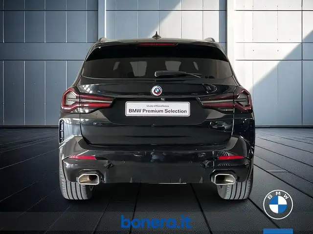 BMW X3 view 7