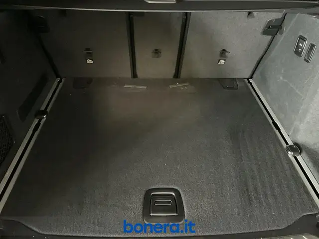 BMW X3 view 13