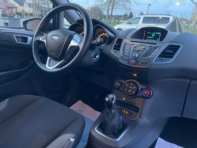 Ford Fiesta 🏴Fiesta 1.0i ÉDITION PLUS⚠️GARANTIE 12 MOIS⚠️ — photo 7