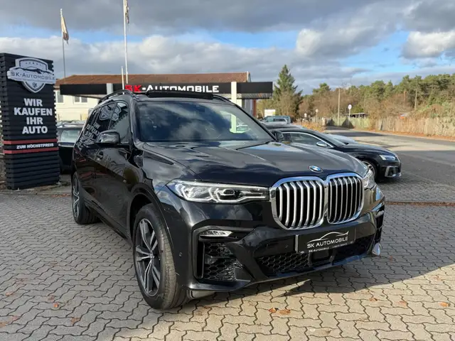 BMW X7 M Sport 7 SITZ-SKYLOUNGE-HUD-GARANTIE-360-H&K