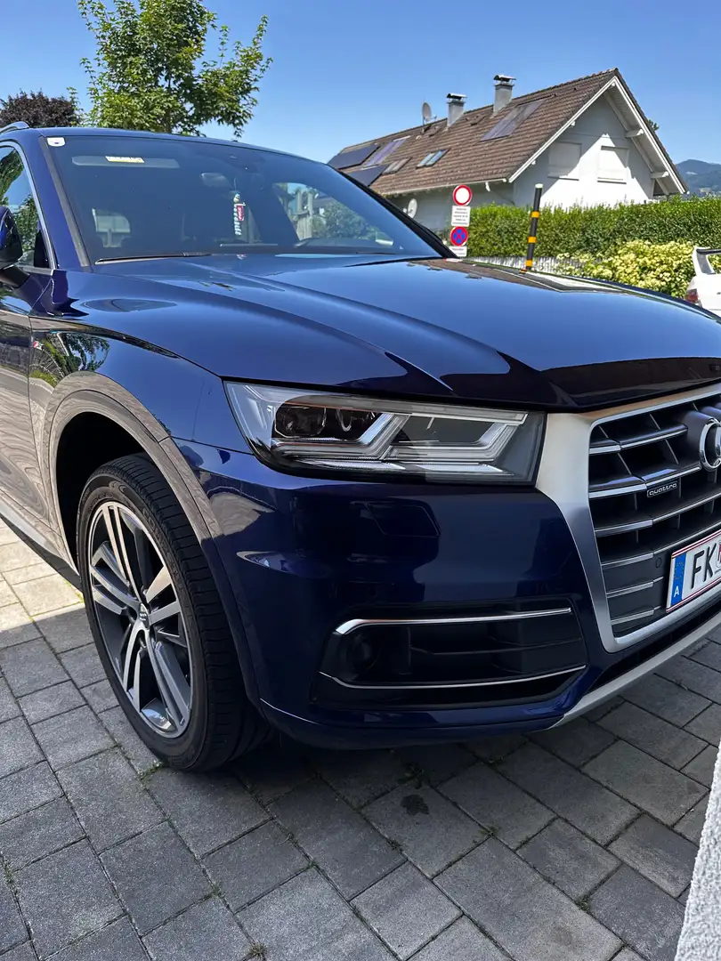 Audi Q5 45 TFSI quattro sport S-tronic Blau - 1