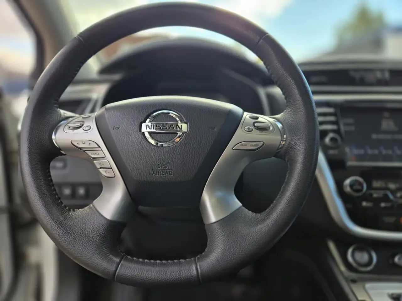 Nissan Murano снимка Nissan Murano