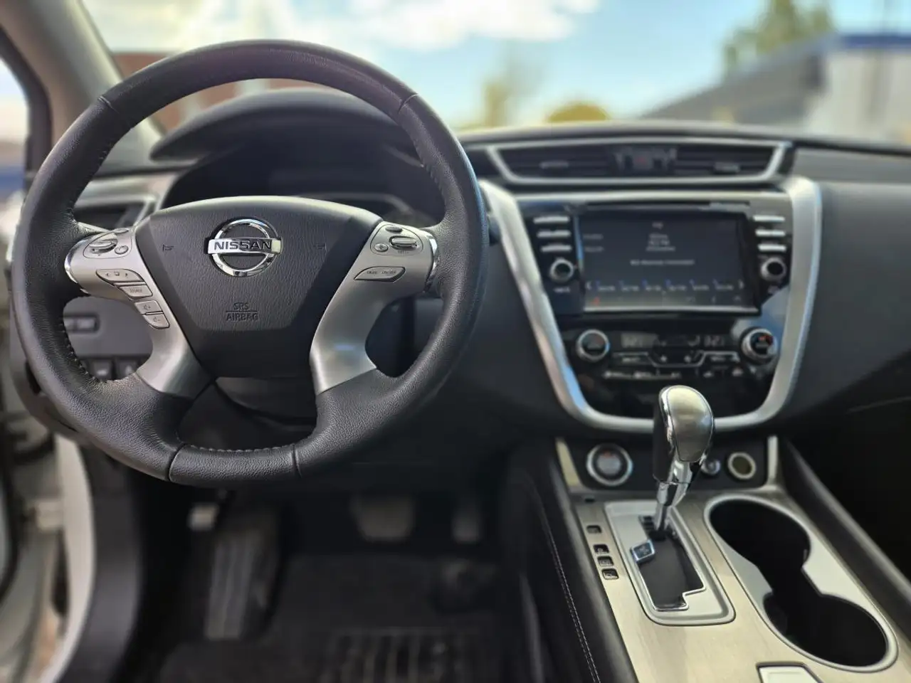 Nissan Murano снимка Nissan Murano