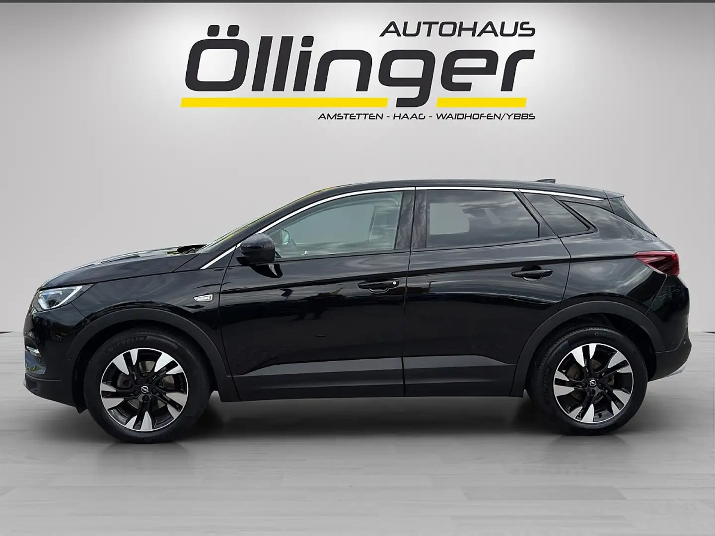 Opel Grandland X 1,5 CDTI BlueInj. Ultimate Aut. Start/Stopp Schwarz - 2
