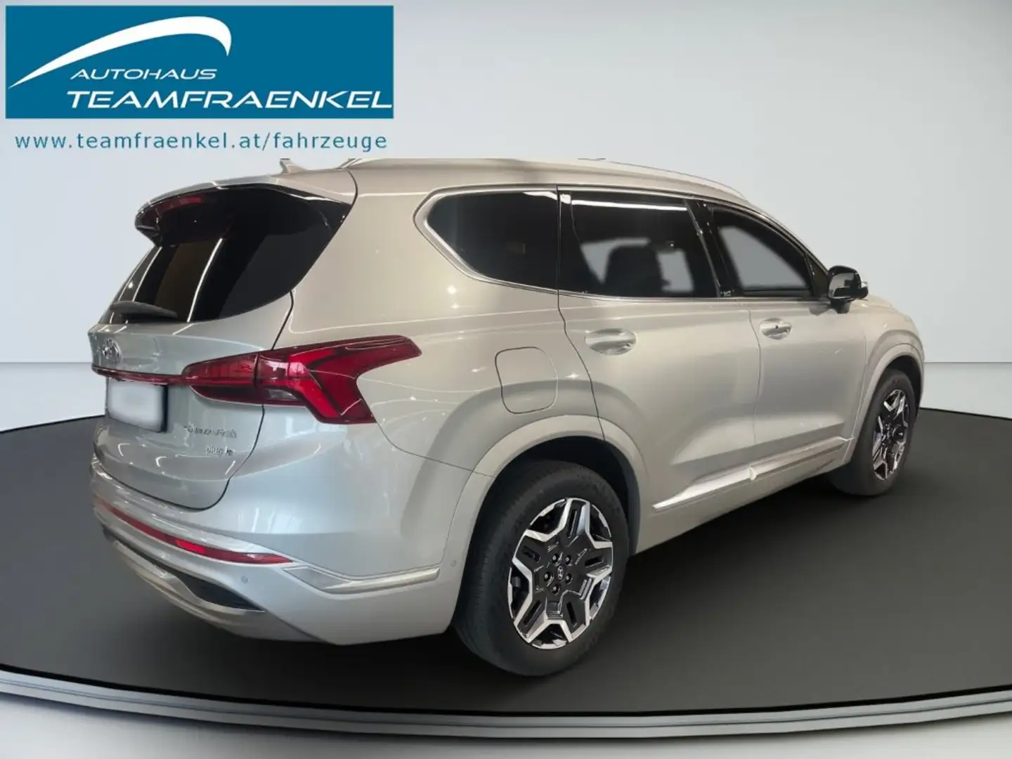 Hyundai SANTA FE PHEV Luxury Line 1,6 T-GDi PHEV 4WD AT s2 Silber - 2