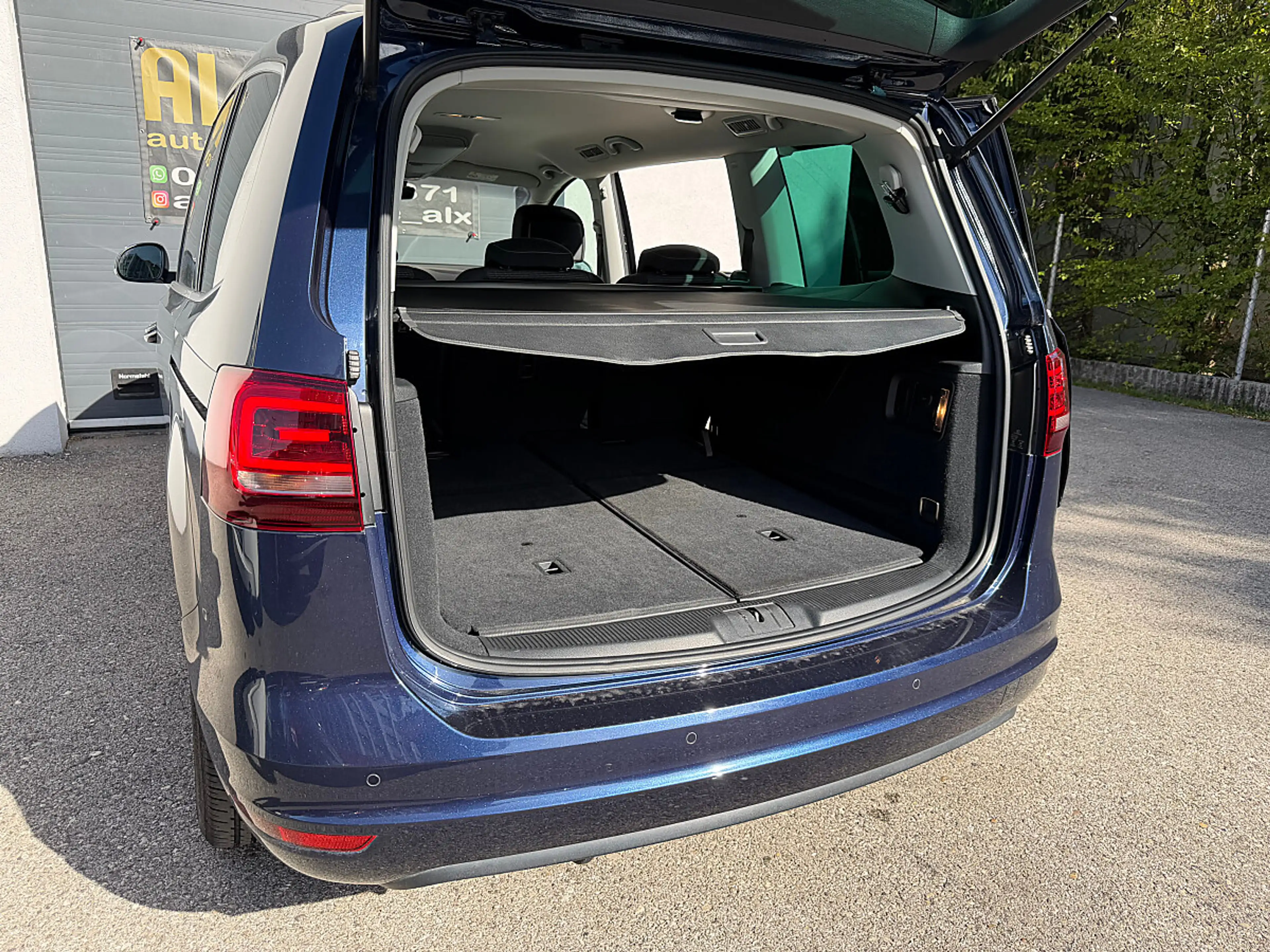 Volkswagen Sharan Business BMT SCR 2,0 TDI | 7 Sitzer | Optisch &... — photo 10