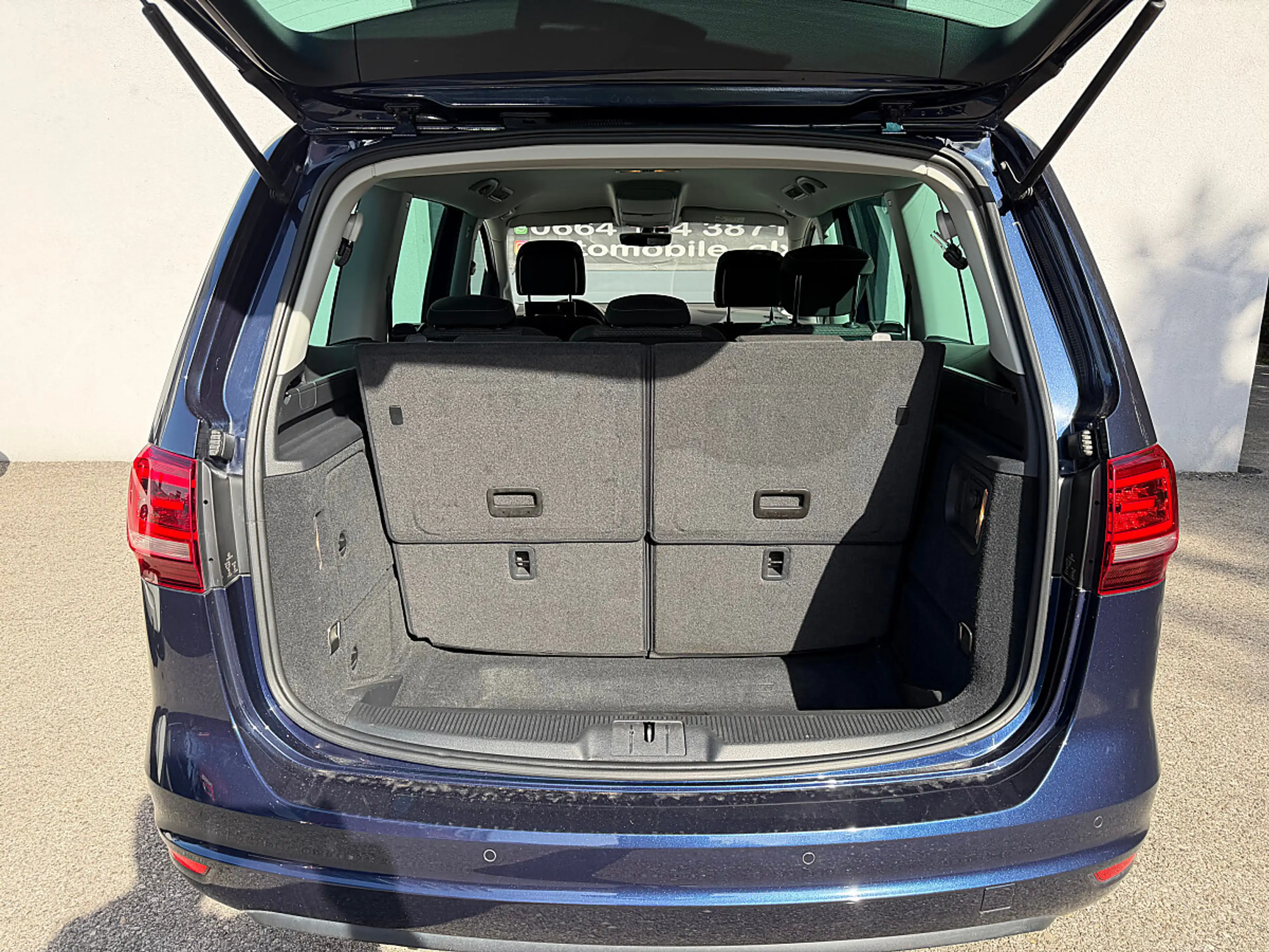 Volkswagen Sharan Business BMT SCR 2,0 TDI | 7 Sitzer | Optisch &... — photo 13