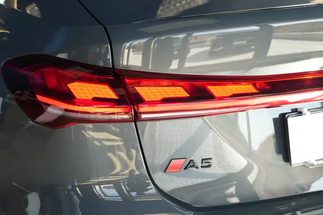 Audi A5 view 8