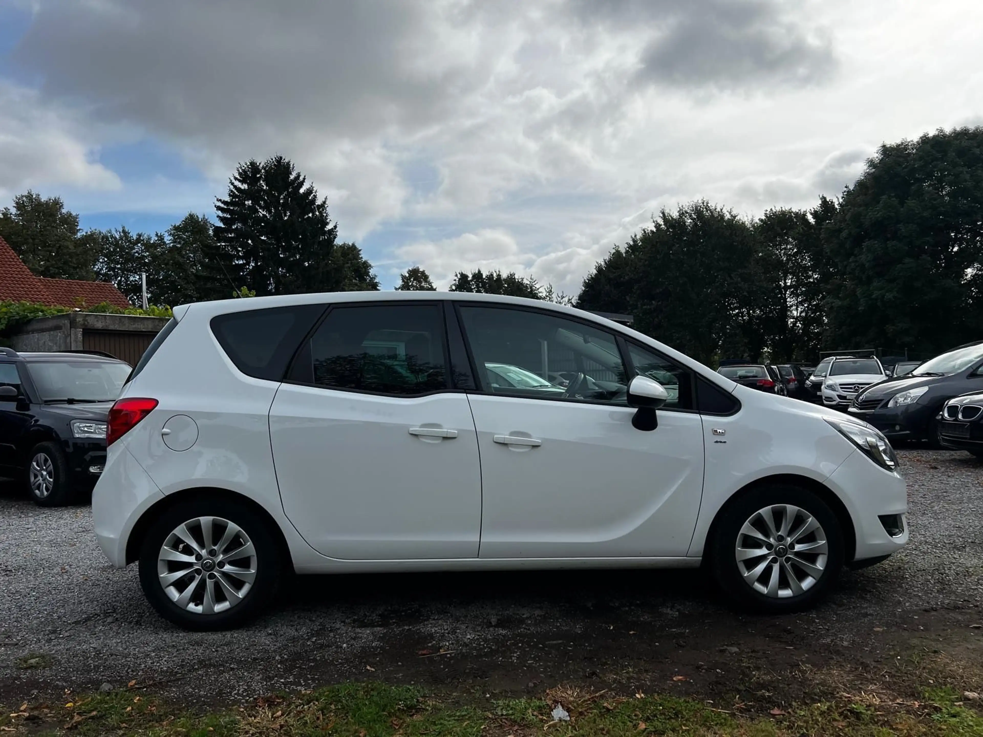 Opel Meriva B Drive*1 Hd*Garantie*Intr.Fahrradträger* — photo 6