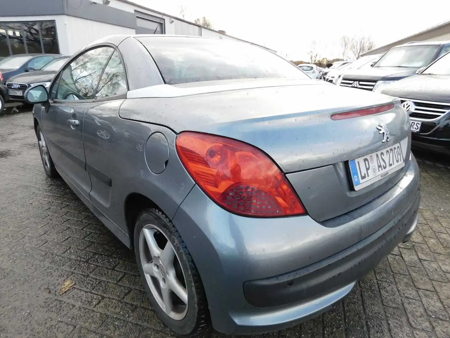 Peugeot 207 CC MOTORSCHADEN Grau - 2