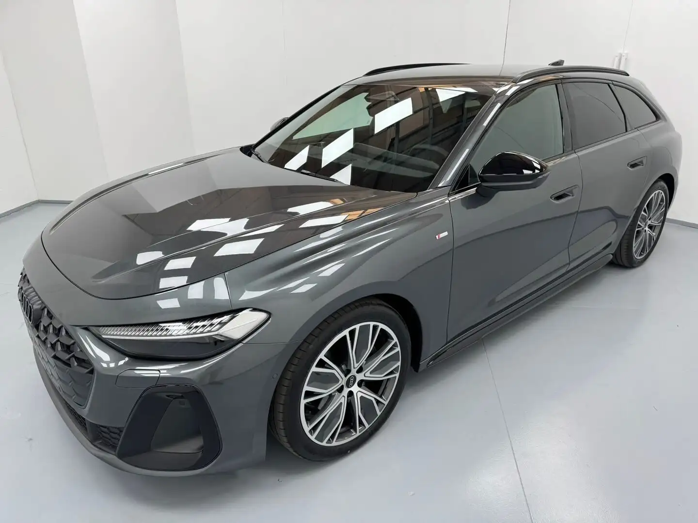 Audi A5 AVANT FACELIFT TFSI S-TRONIC 204CV MY25 ONLY PROMO Grigio - 1