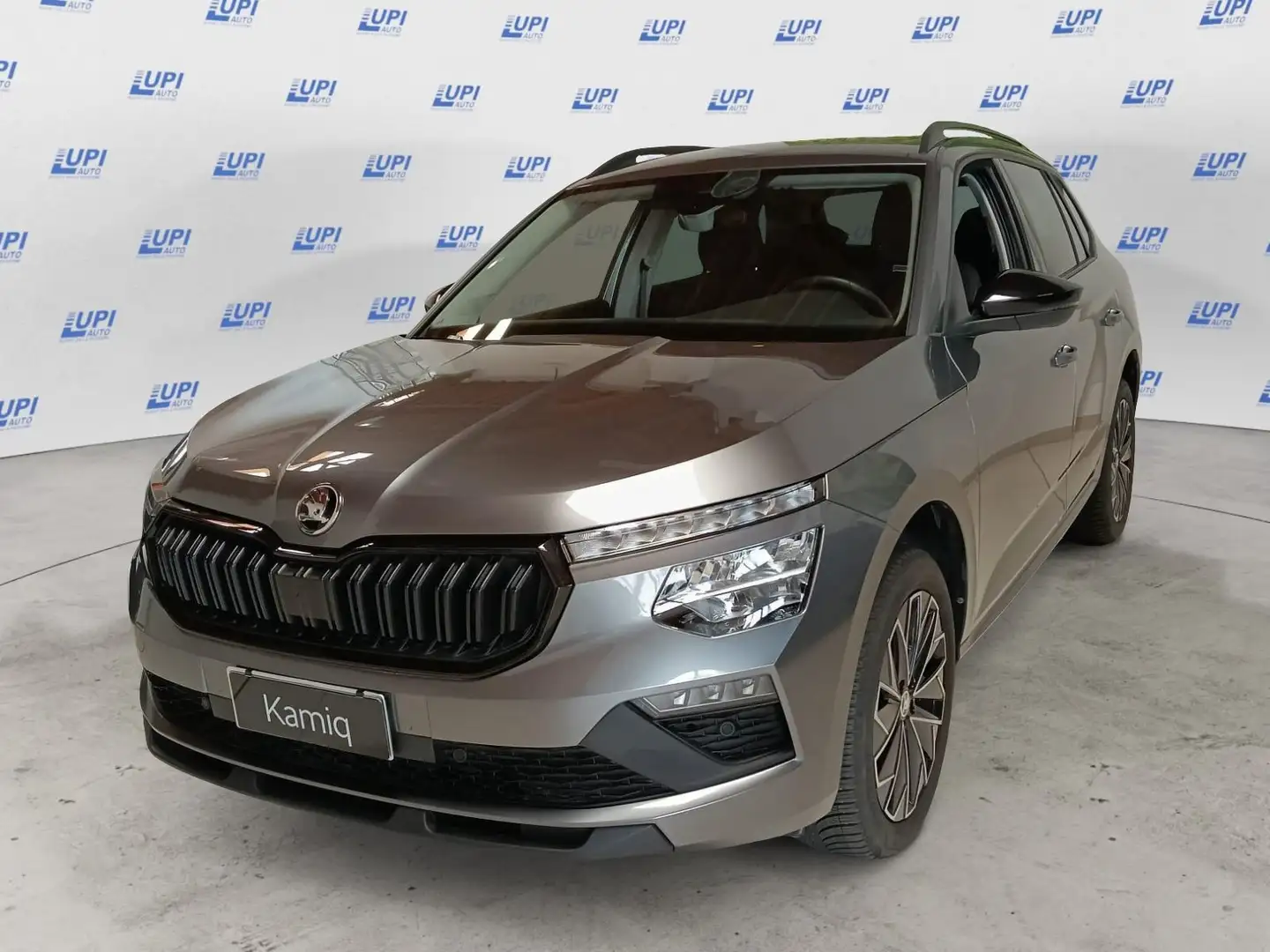 Skoda Kamiq 1.0 tsi Selection 115cv Szürke - 1