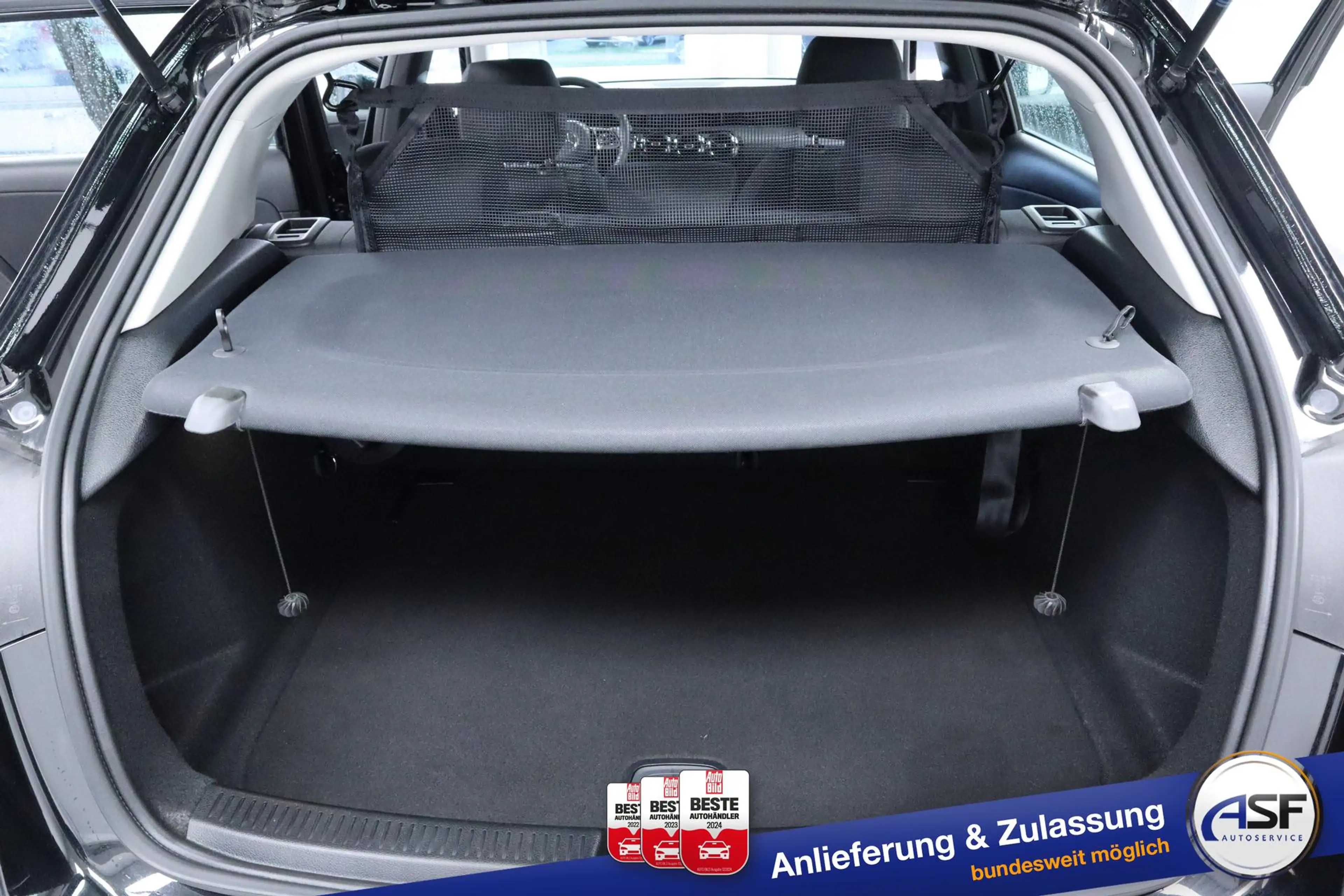 Mercedes-Benz A 250 #LED High Performance #Kamera #Schaltwippen #Sp... — photo 11