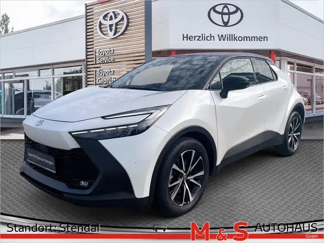 Toyota C-HR 2.0 Plug In Hybrid FWD Team NAVI