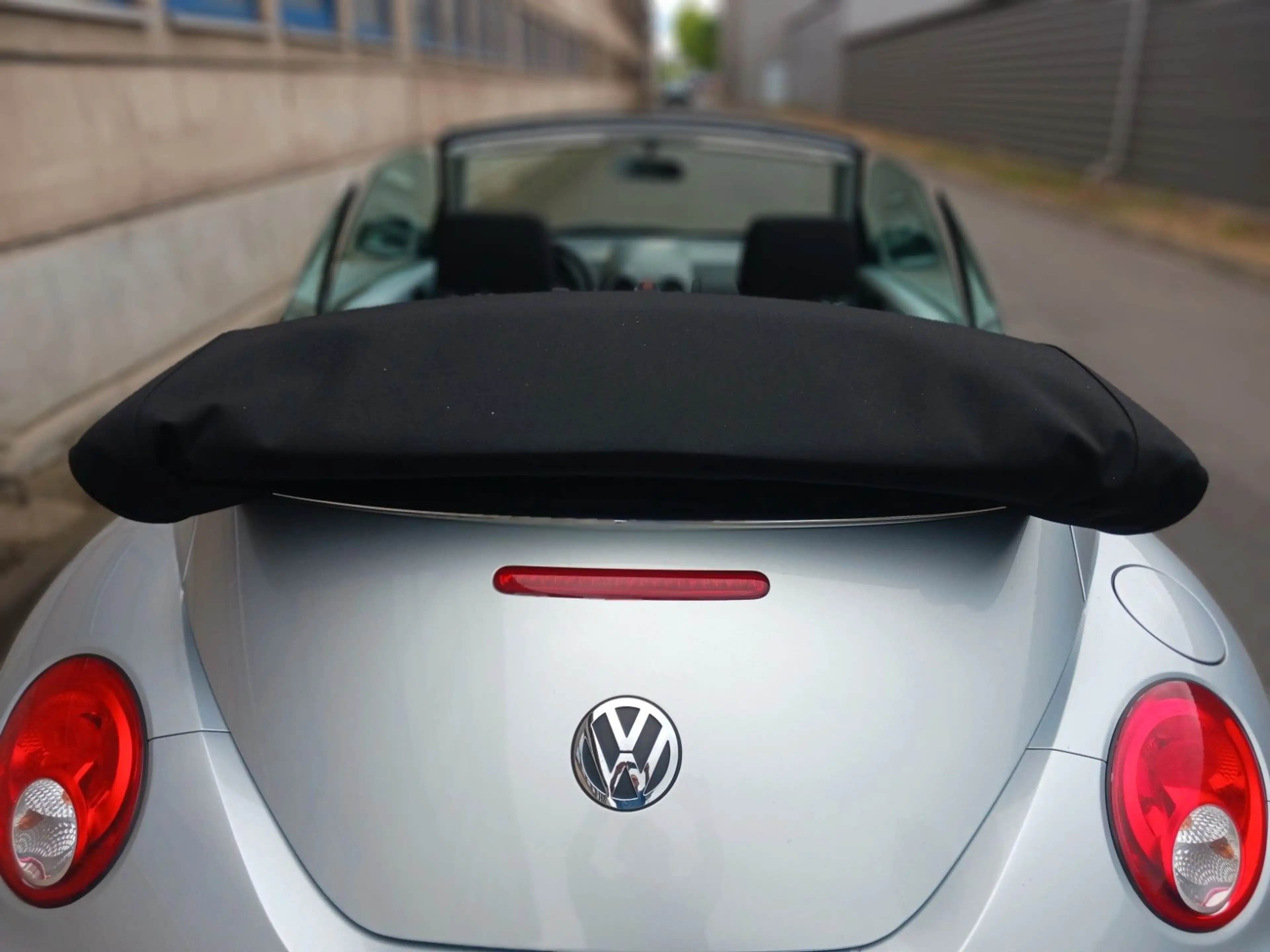 Volkswagen New Beetle Cabriolet 2.0 United Klima,Shz.,1.Hd — photo 11