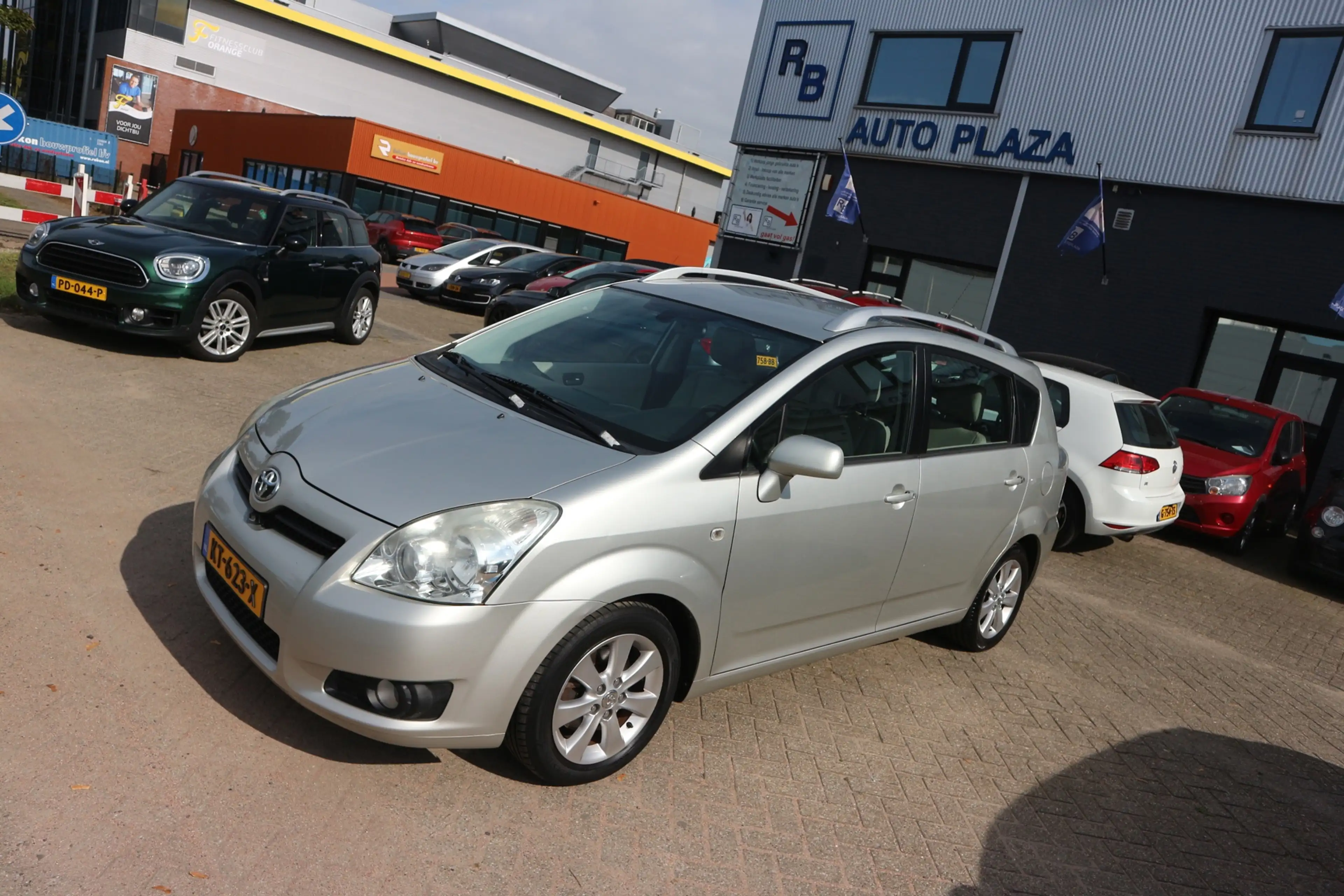 Toyota Verso 1.8 VVT-i Terra 7persoons / AUTOMAAT / AIRCO / NAV — photo 9