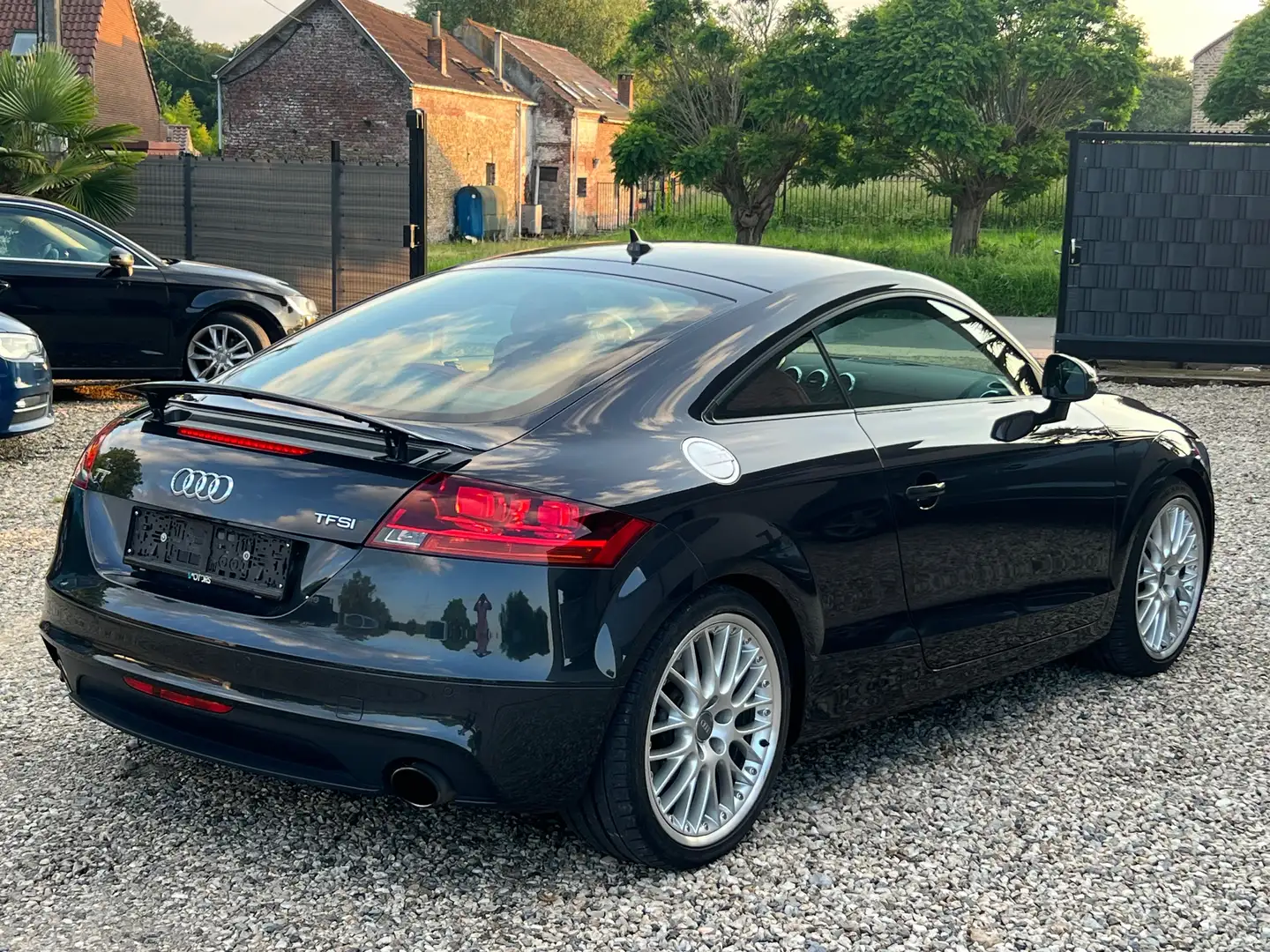 Audi TT EXPORT 2.0 TFSI/AUTOMATIQUE Grijs - 2