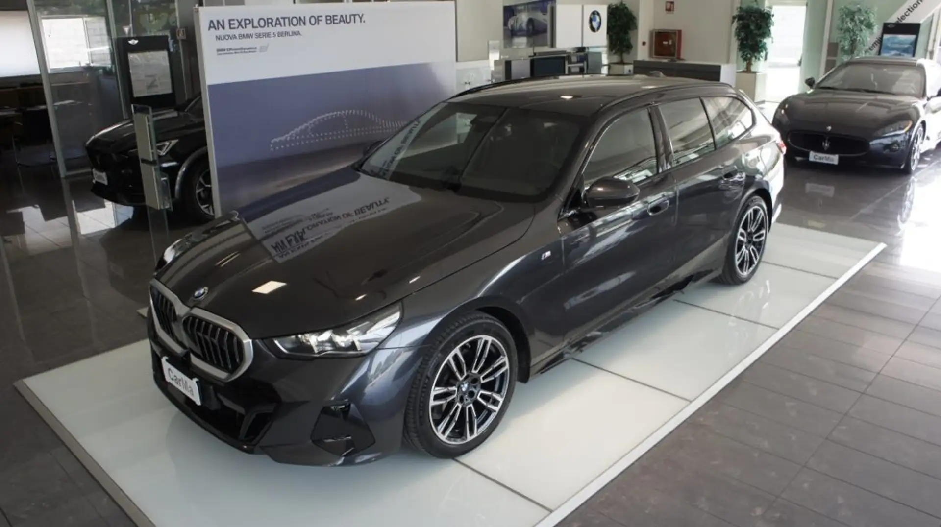 BMW 520 d 48V sDrive Touring Msport LISTINO 83.300€ Grigio - 2