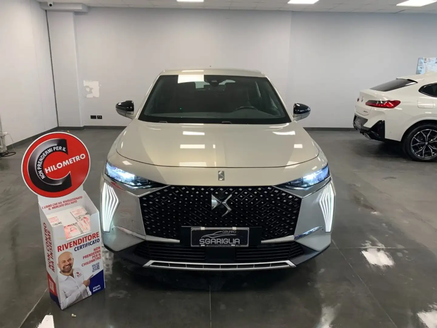 DS Automobiles DS 7 1.5 BlueHDi Automatico Bastille Business Gris - 2