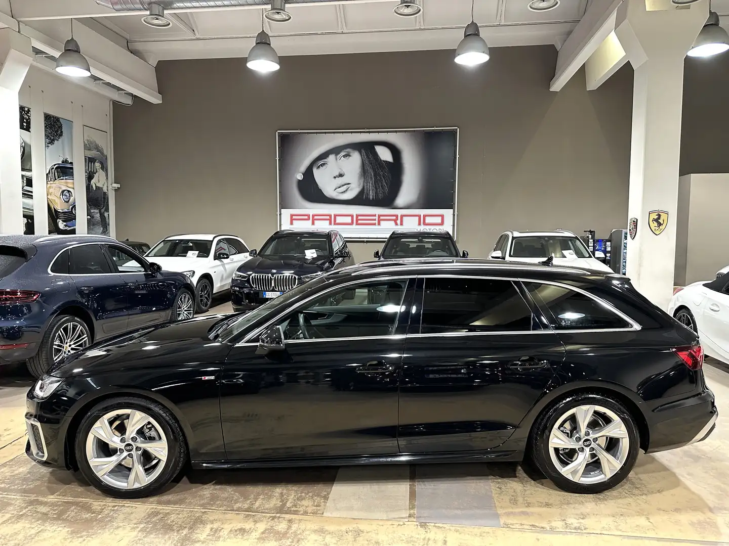 Audi A4 Avant 35 2.0 tfsi mhev S Line edition stronic FULL Schwarz - 2