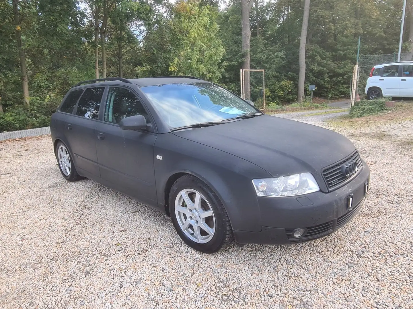 Audi A4 Avant 3.0 quattro Aut*Temp*Leder*Navi*LMF*SZH Noir - 2