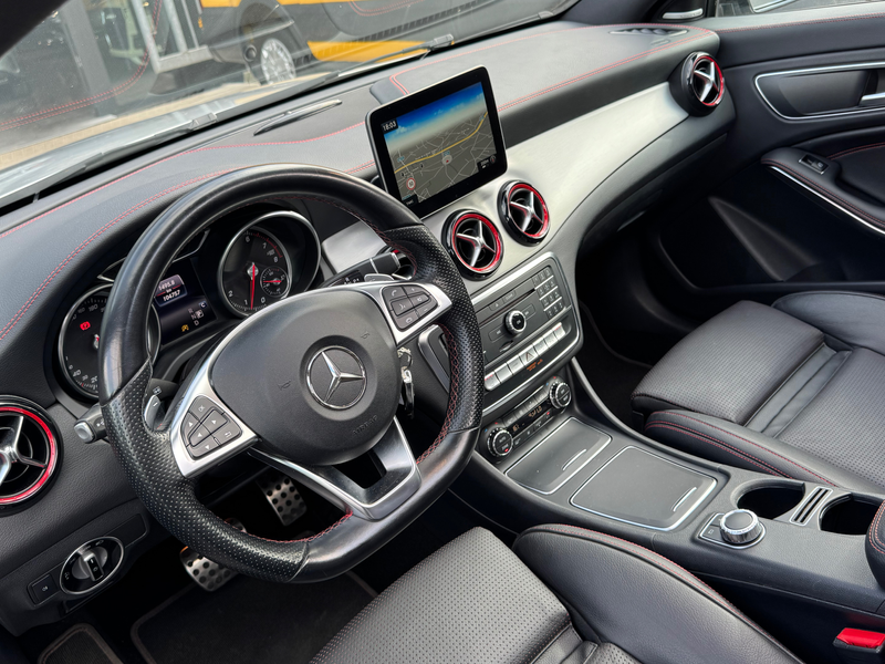 Mercedes-Benz CLA 250 4-MATIC / SPORT / BOITE AUTO / FULLOPTIONS / 1PROP CARNET — photo 11