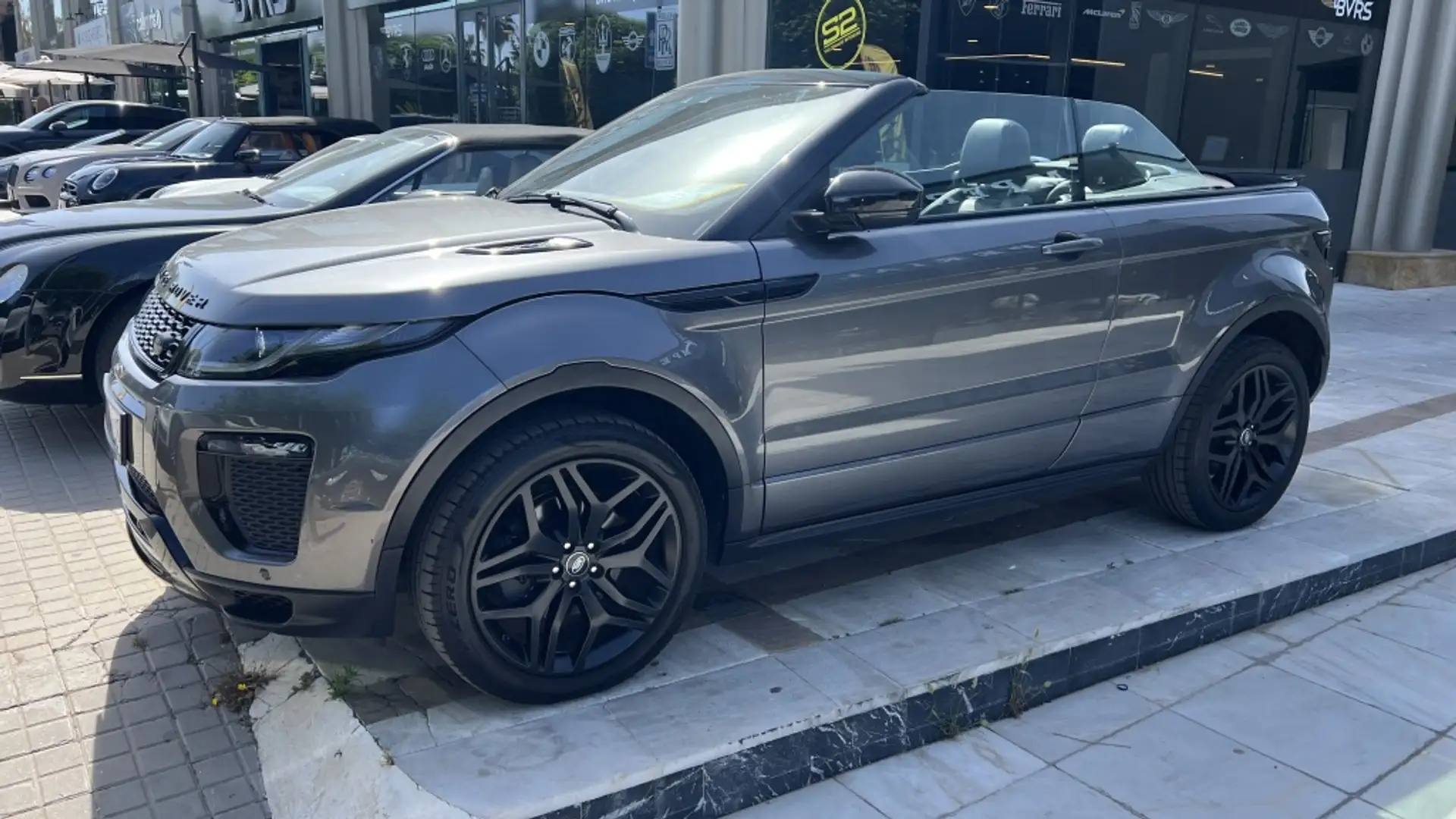 Land Rover Range Rover Evoque Rove Convertible 2.0TD4 HSE Dynamic 4WD 180 Aut Gris - 1