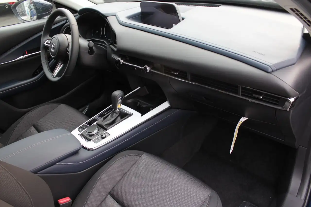Mazda CX-30 снимка Mazda CX-30