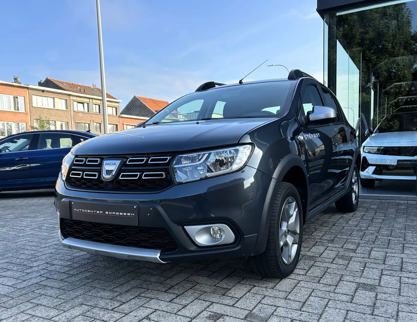 Dacia Sandero Stepway 0.9 TCe - APPLE CARPLAY/ANDROID AUTO Gris - 1
