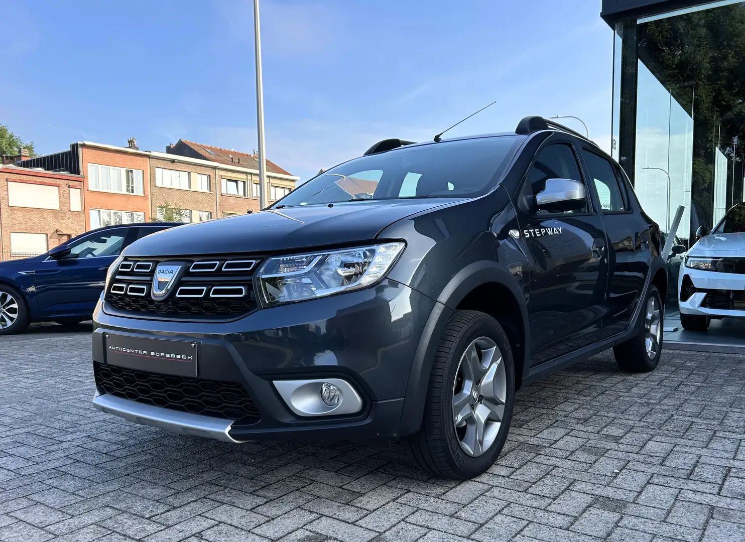 Dacia Sandero Stepway 0.9 TCe - APPLE CARPLAY/ANDROID AUTO Gris - 2