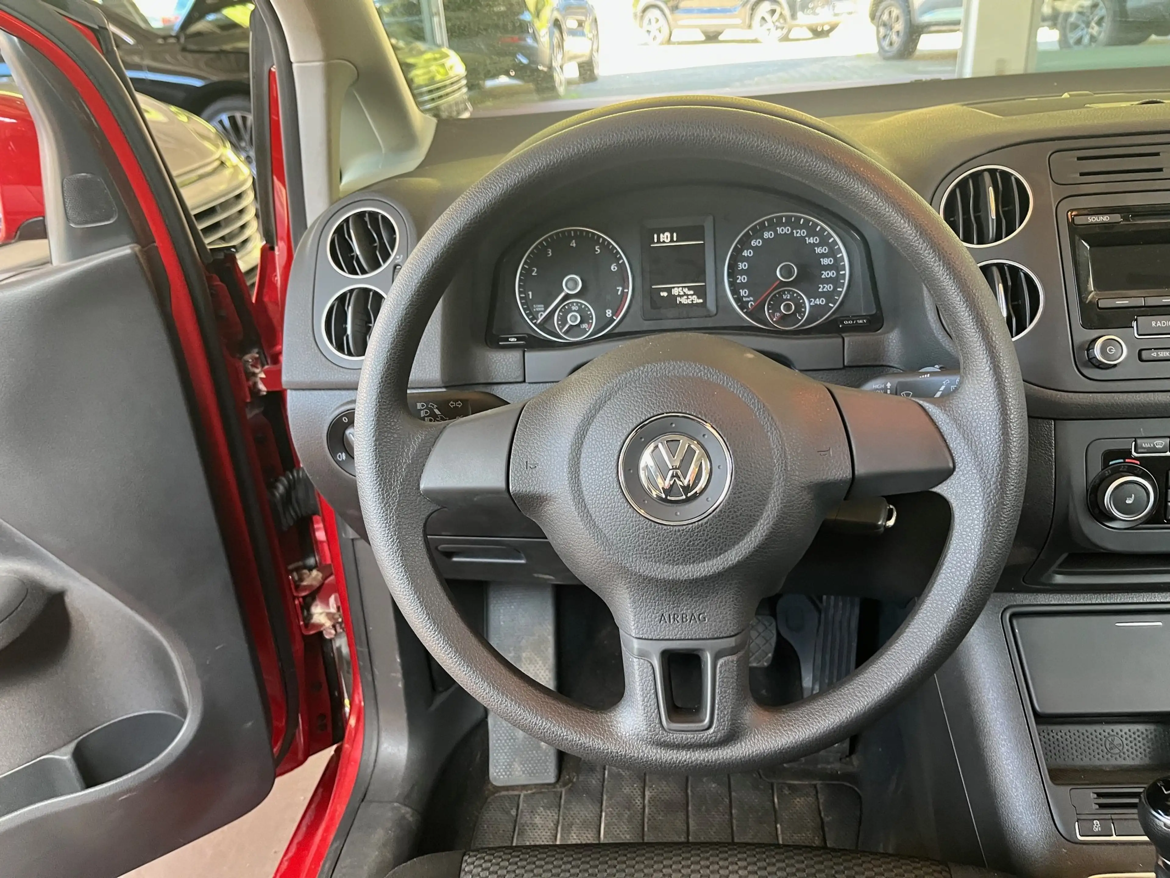 Volkswagen Golf Plus Trendline — photo 11