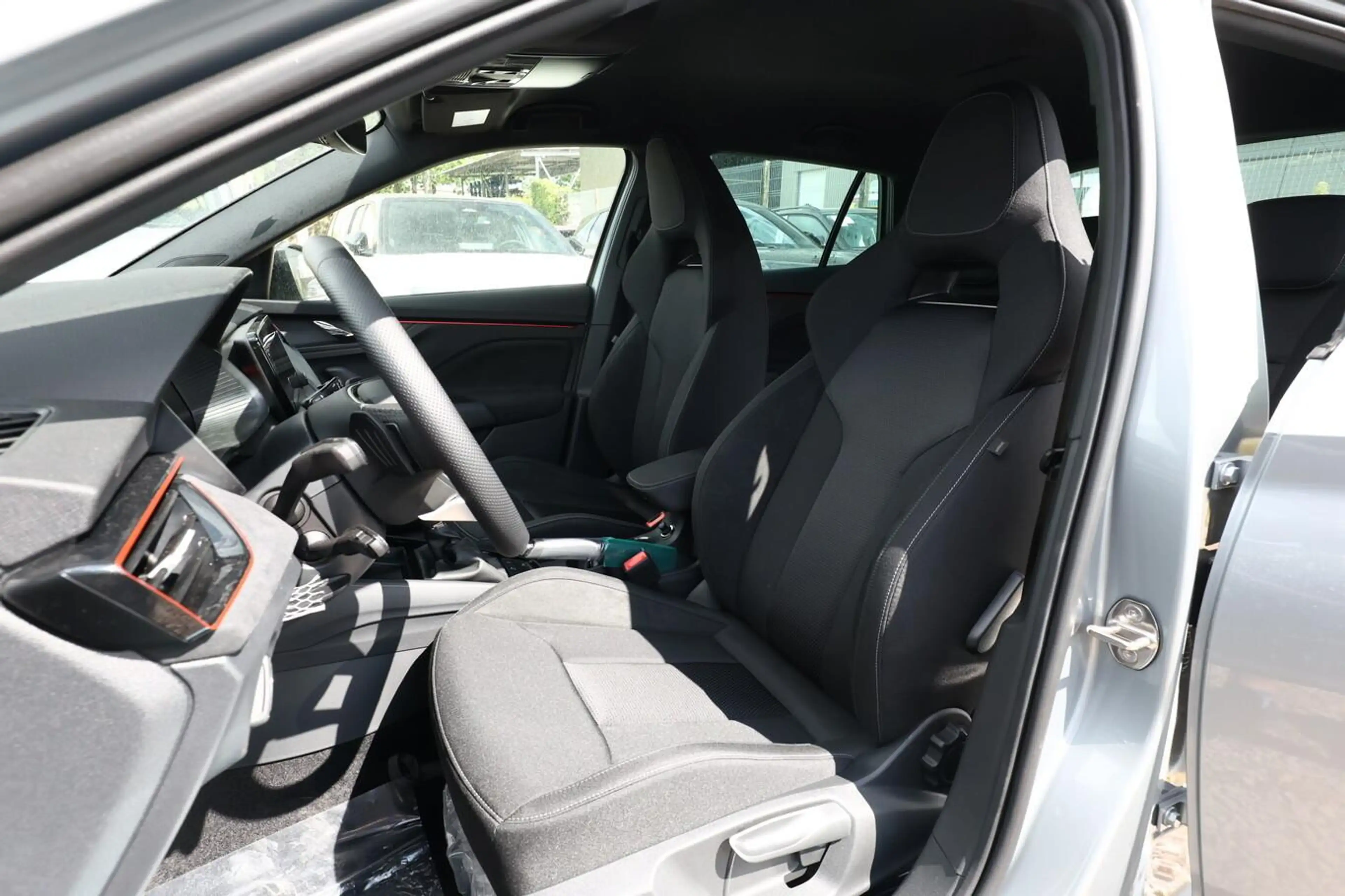 Skoda Scala Selection DSG Dynamic ACC SideA Kam Kessy SHZ S... — photo 6