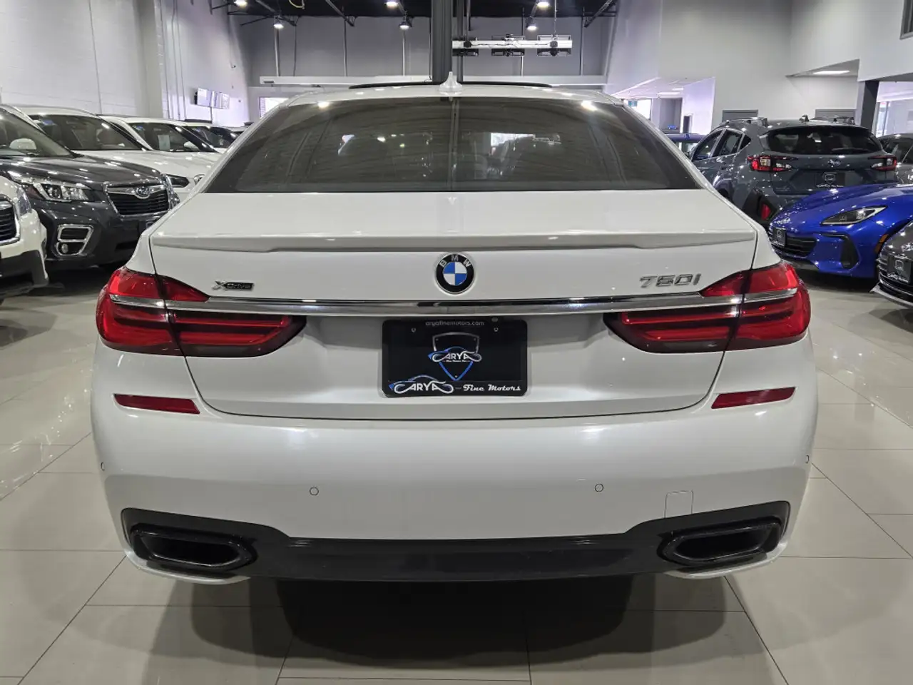 BMW 7 Series снимка BMW 7 Series