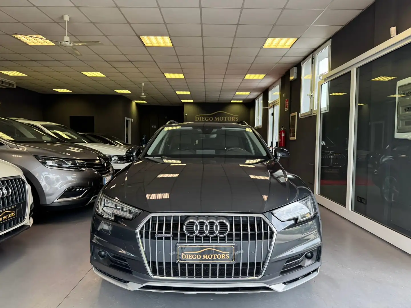Audi A4 allroad 2.0 tdi Business Evolution 190cv s-tronic Gris - 2
