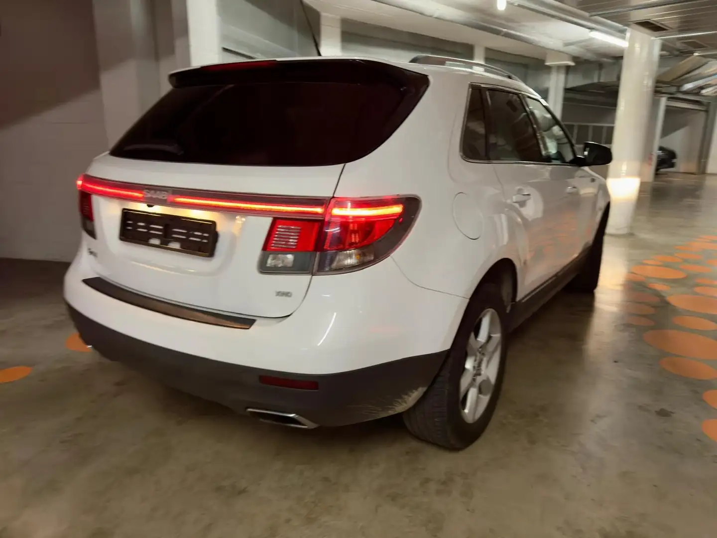 Saab 9-4X 9-4X 3.0i Base AWD AT 265 Base Blanco - 2