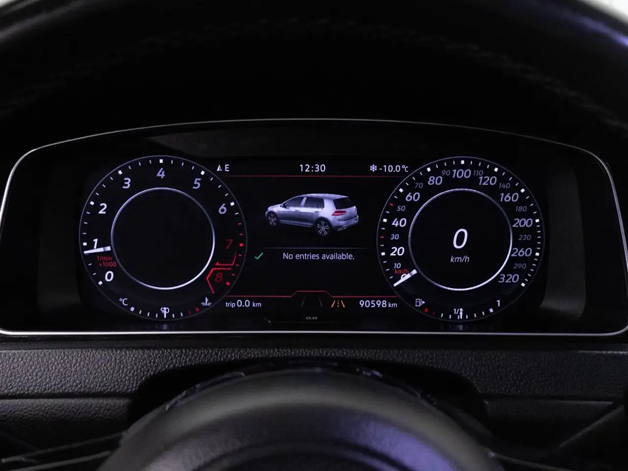 Volkswagen Golf R снимка Volkswagen Golf R