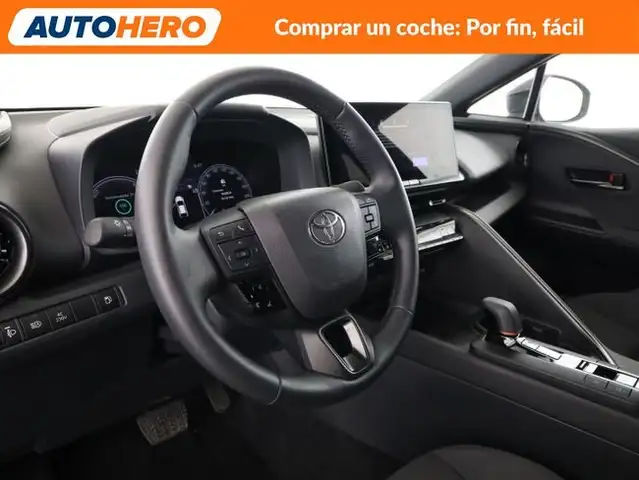 Toyota C-HR view 12