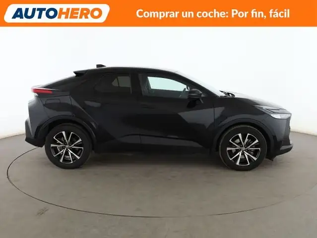 Toyota C-HR view 7