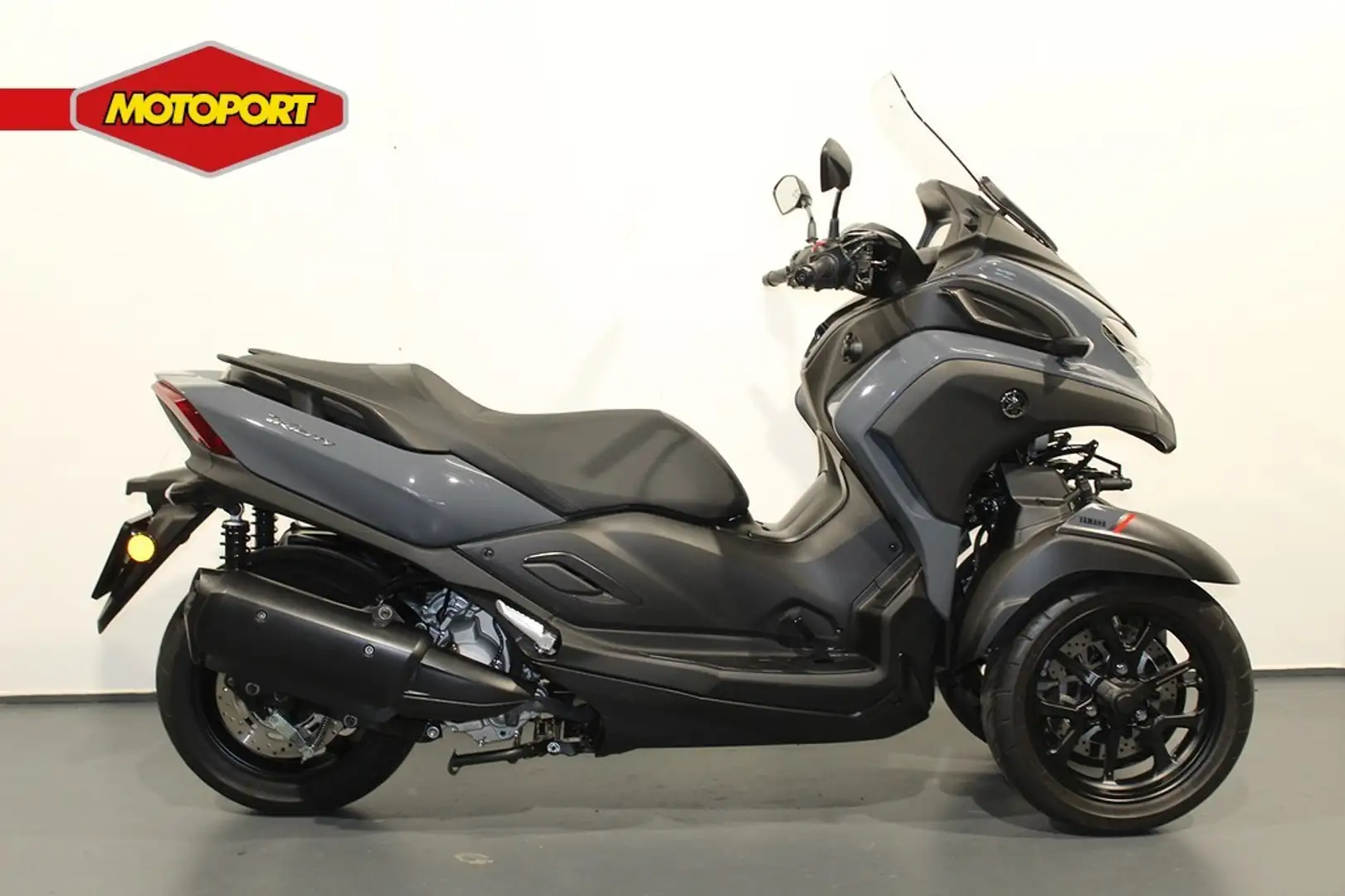 Yamaha TriCity 300 Grey - 1