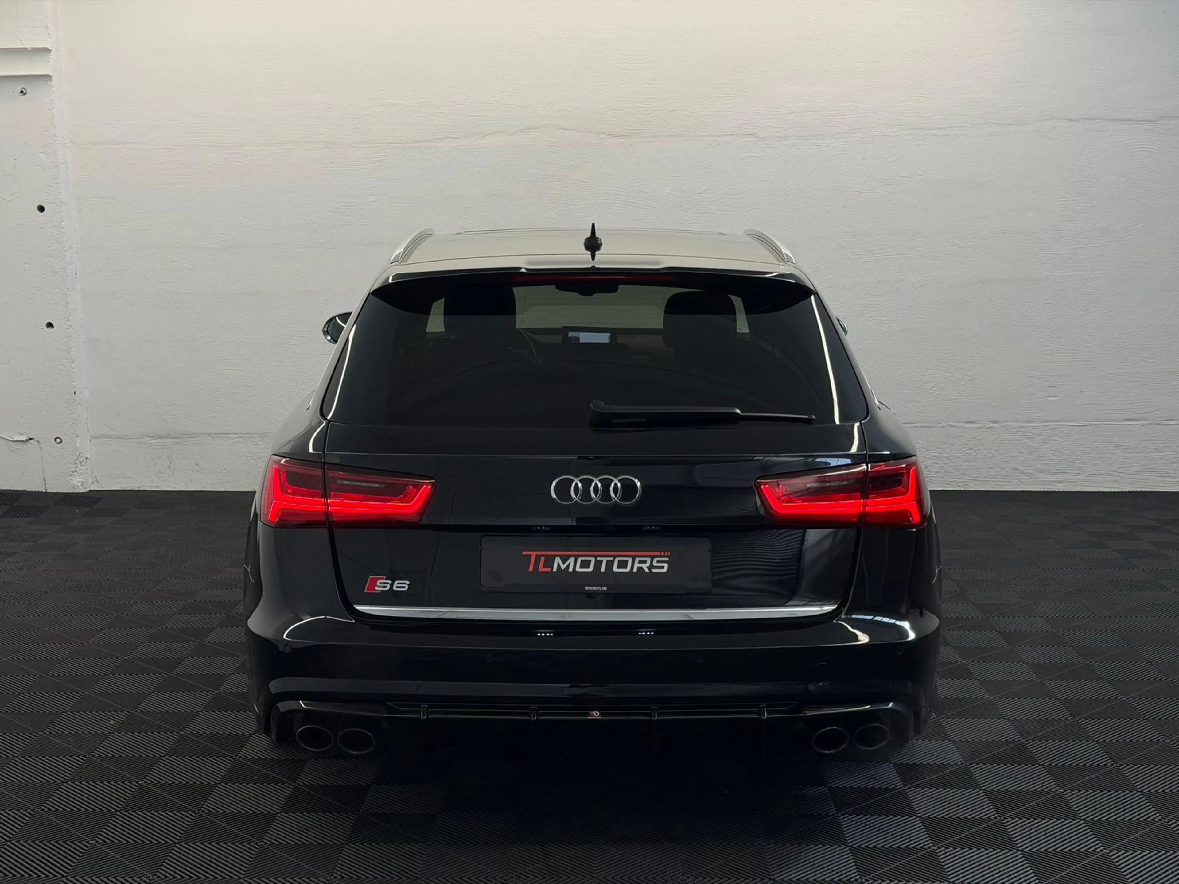 Audi S6 Avant 4.0 TFSI quattro #MATRIX#CARBON#PANO# — photo 6