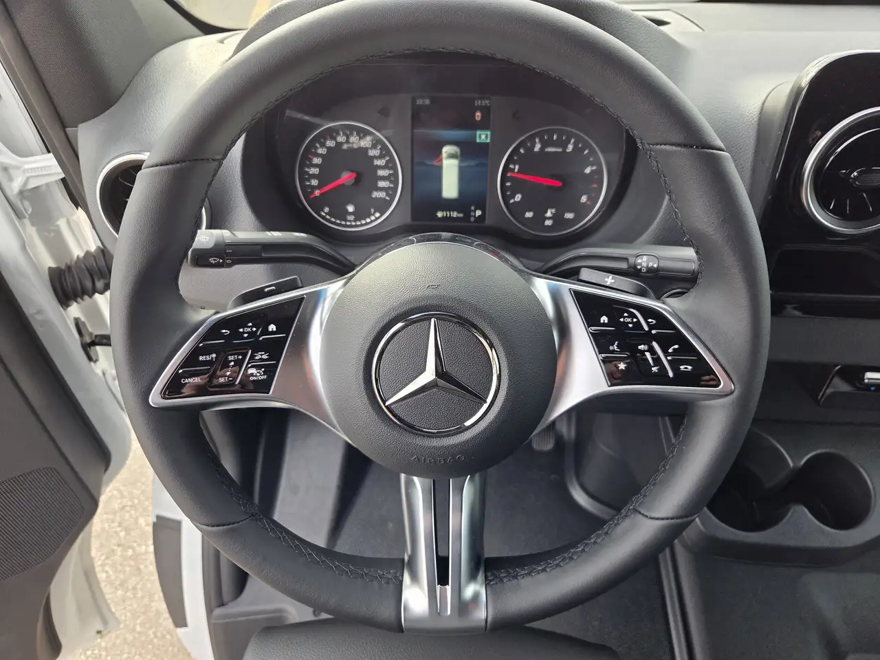 Mercedes-Benz Sprinter снимка Mercedes-Benz Sprinter