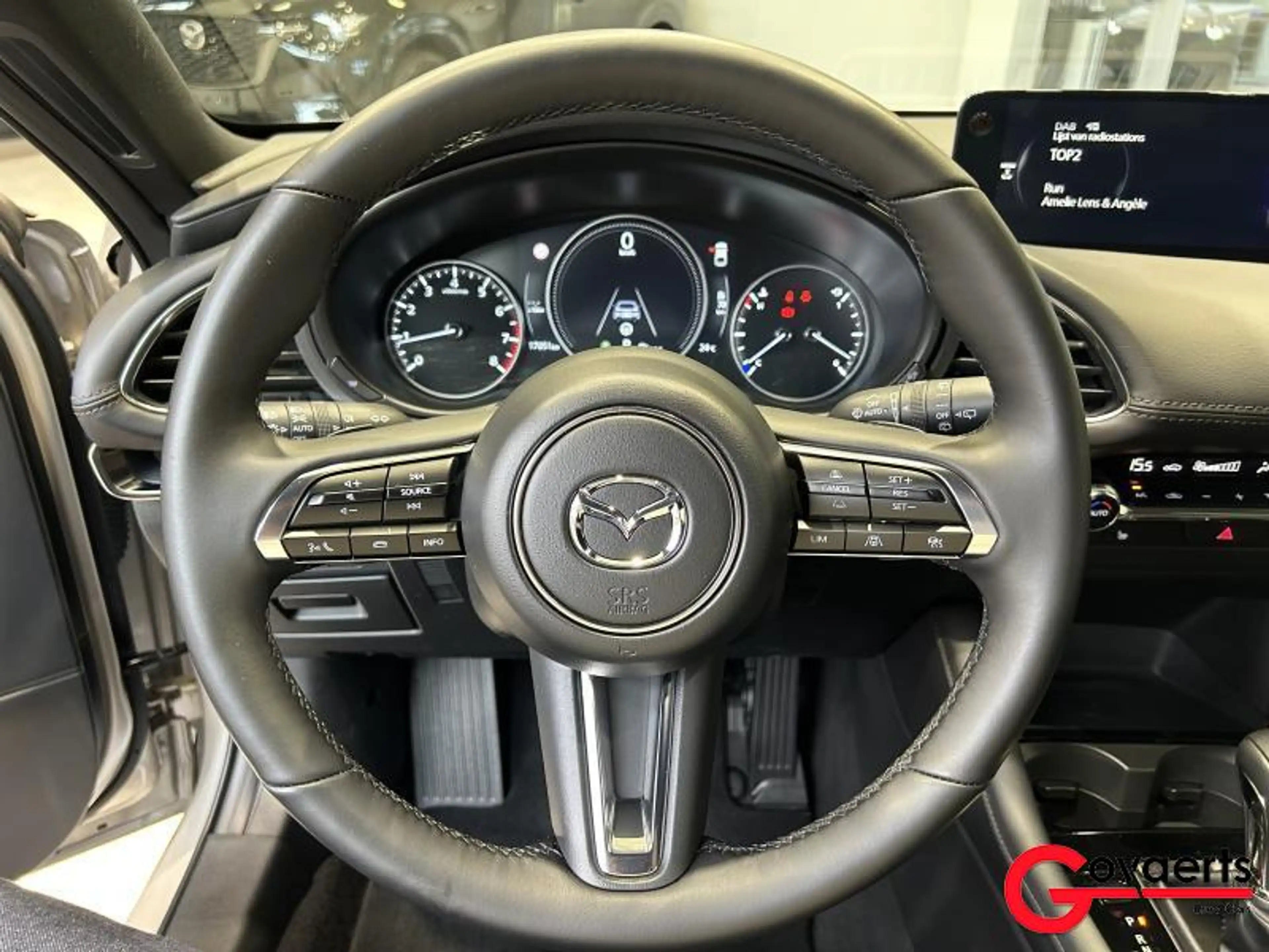 Mazda 3 e-Skyactiv G 140PK 6AT Takumi — photo 13