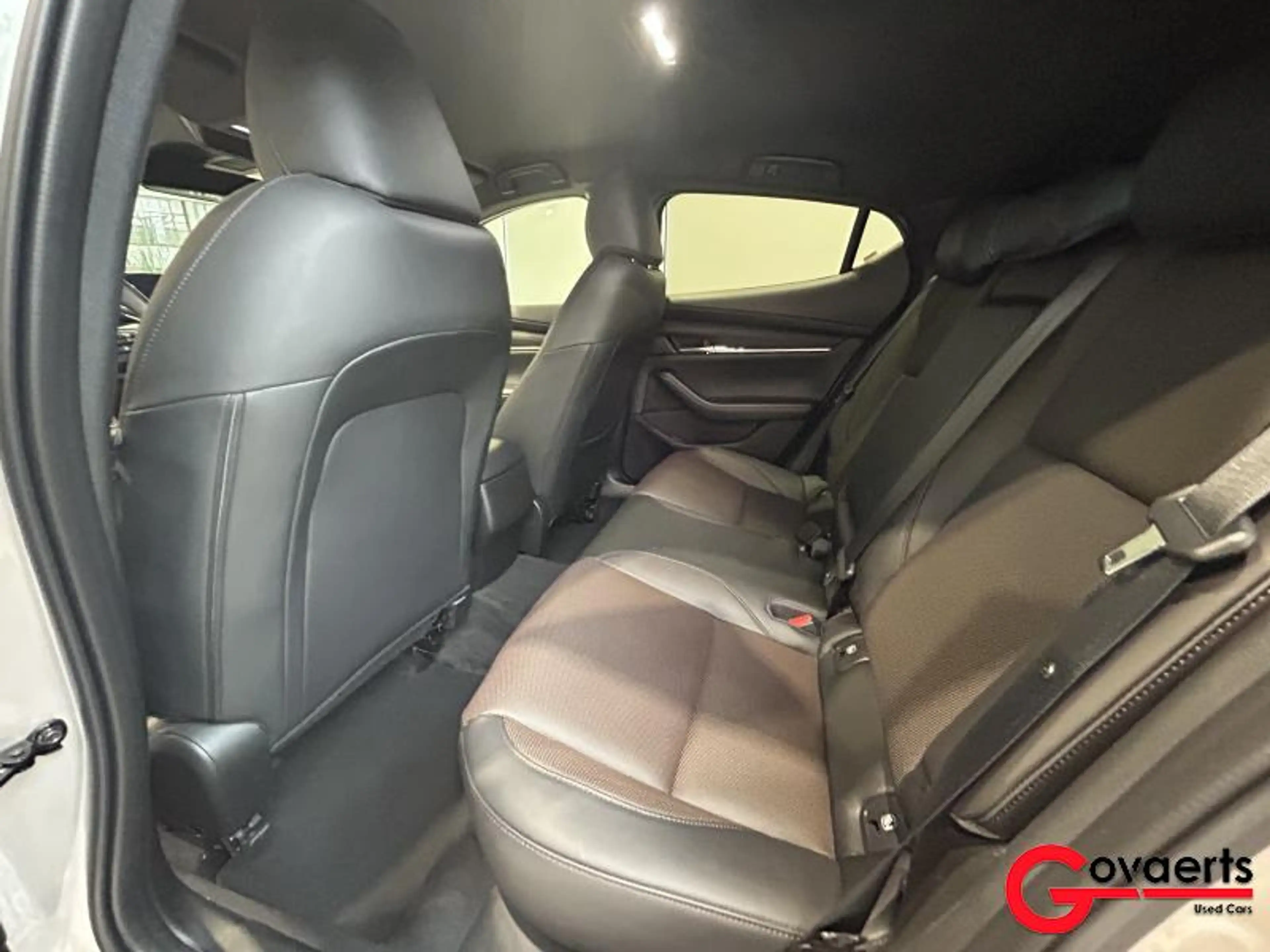 Mazda 3 e-Skyactiv G 140PK 6AT Takumi — photo 9