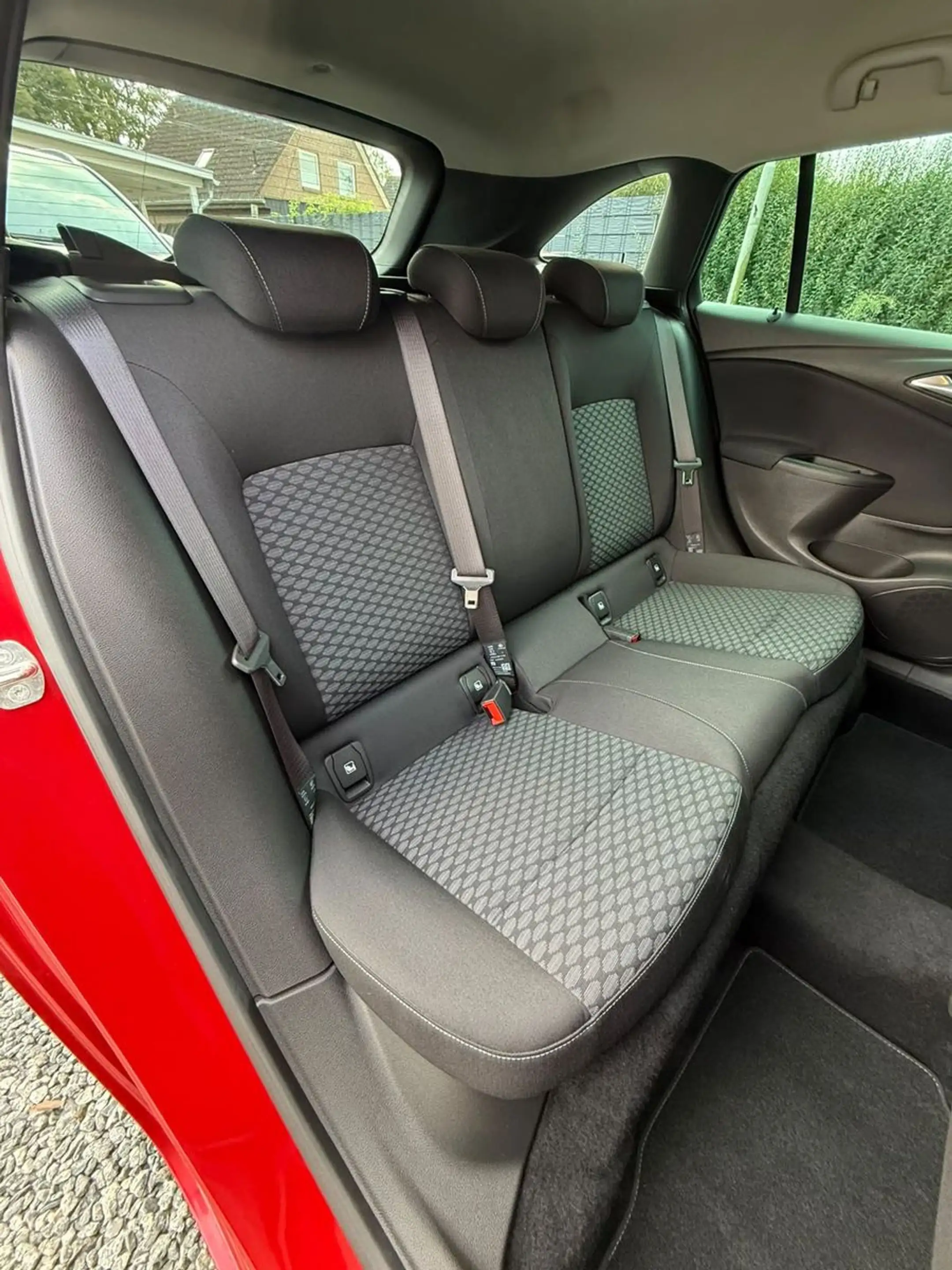Opel Astra K Sports 120 Jahre PDC Klima Carplay Andro — photo 20